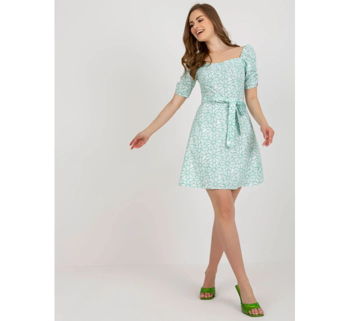 LK SK 509002 šaty.03P bílá zelená