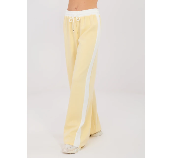 Sada IT KMPL 22210.93 světle žlutá