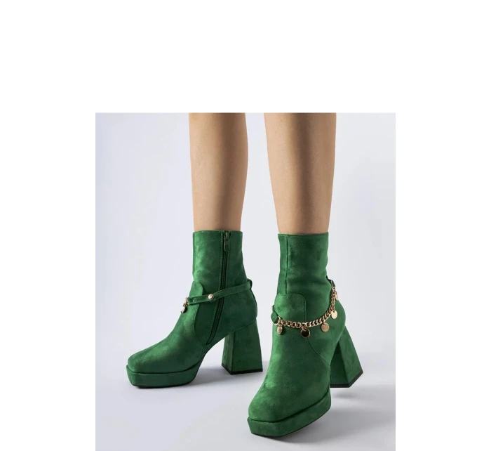 Boty na podpatku model 205085 Solea Boty na podpatku model 205085 Solea