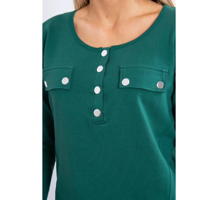 Sada s knoflíkovým výstřihem zelené barvy Sada s knoflíkovým výstřihem zelené barvy