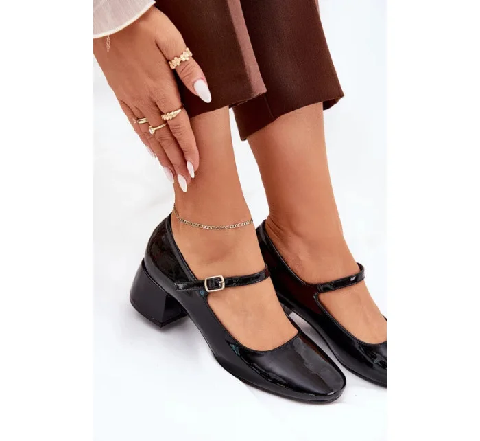 Dámské lodičky na sloupek podpatku 77-554 Černá - C.M Paris