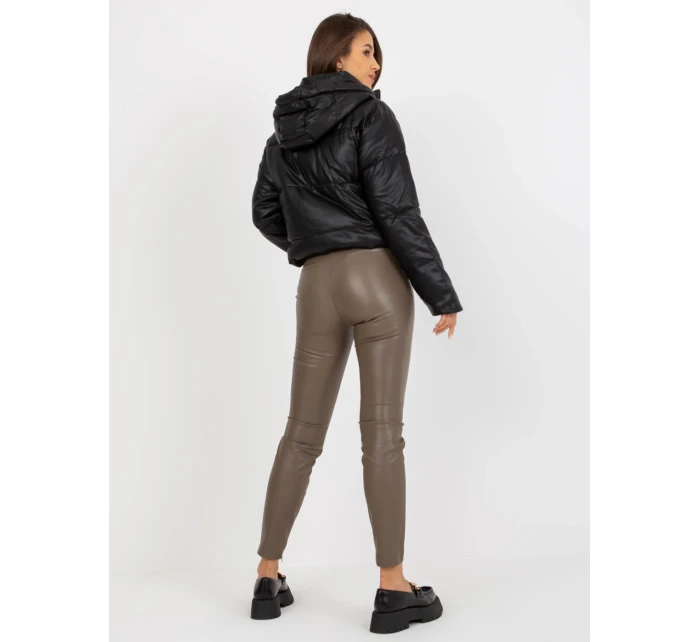 NM KR H 923 plášť.94 černá