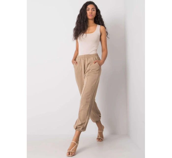 EM DR ES 21 535 tepláky.20 tmavých pusinek