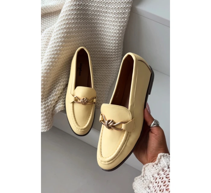 Dámské loafersy s ozdobným detailem – žluté Rosynne
