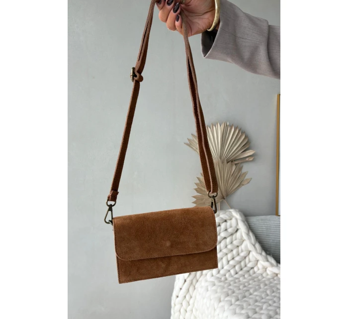 Kabelka z přírodního semiše Camel model 21728361 - Boto