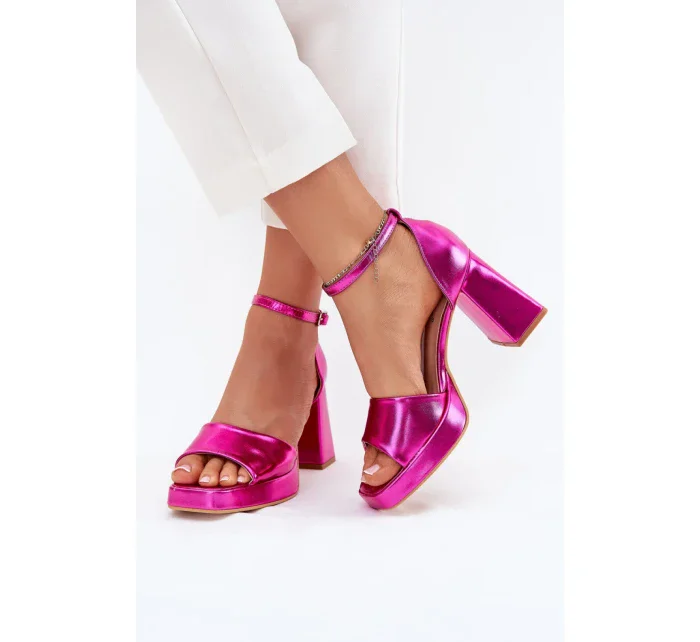 Sandály na podpatku  model 215001 Step in style