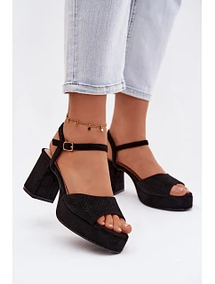 Sandály na podpatku  model 226333 Step in style