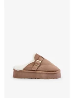 Dámské Pantofle Na Silné Podešvi S Kožešinou A Přezkou Tmavě Béžové Linneola Dámské Pantofle Na Silné Podešvi S Kožešinou A Přezkou Tmavě Béžové Linneola