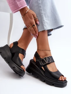 Dámské sandály na podrážce a platformě z ekokože černé model 21658356 - VINCEZA