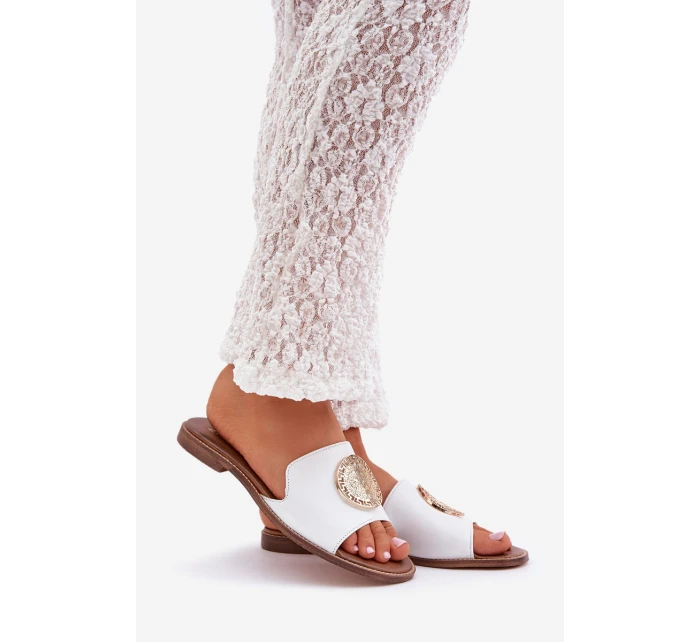 Kožené Pantofle S Dekorací Na Plochém Podpatku Bílé Zazoo model 21682298 - Boto Kožené Pantofle S Dekorací Na Plochém Podpatku Bílé Zazoo model 21682298 - Boto