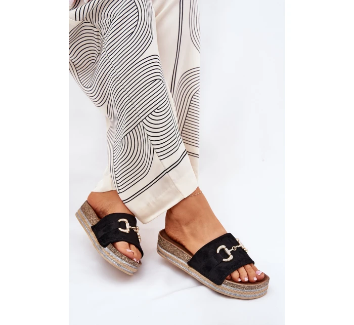 Dámské Klapky Na Platformě Se Zlatou Dekorací A Leskem Černé Morisela