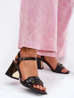 Kožené Lakované Dámské Sandály Na Podpatku Černé model 21696884 - EVENTO