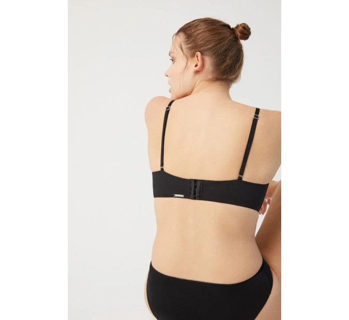 PODPRSENKA BARDOTKA 10017