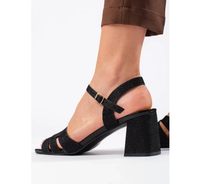 Exkluzívní černé sandály dámské na širokém podpatku Exkluzívní černé sandály dámské na širokém podpatku