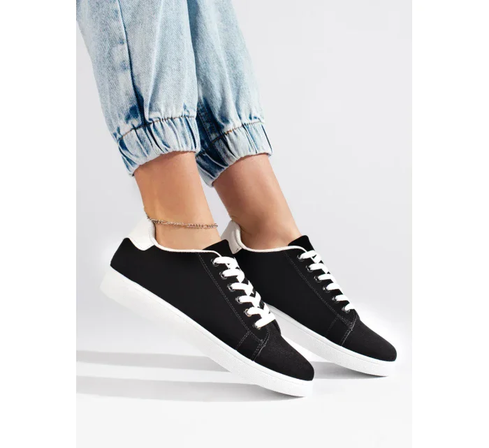 Klasické tenisky dámské černé bez podpatku Klasické tenisky dámské černé bez podpatku