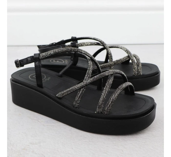 Dámské sandály na se zirkony černé model 21905027 - FILIPPO Dámské sandály na se zirkony černé model 21905027 - FILIPPO
