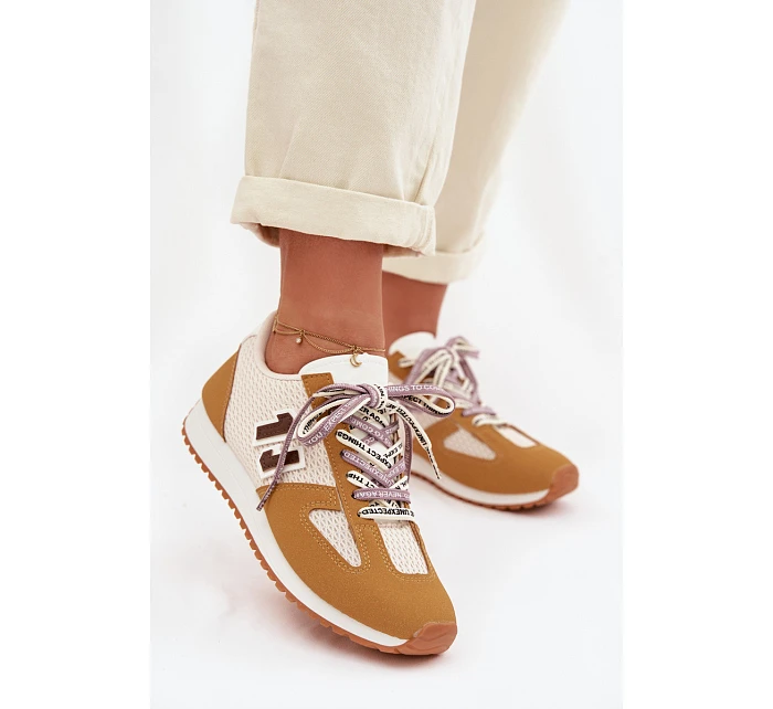 Dámské Tenisky s Ozdobným Šněrováním Žluté model 22039808 - Boto