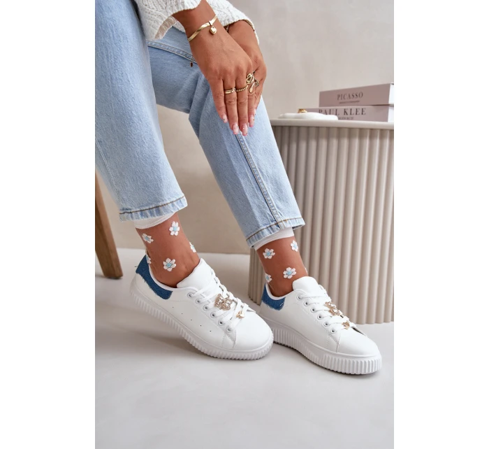 Nízké Tenisky Z Eko Kůže S Připevněnými Dekoracemi Bílá-Modrá Cillione Nízké Tenisky Z Eko Kůže S Připevněnými Dekoracemi Bílá-Modrá Cillione