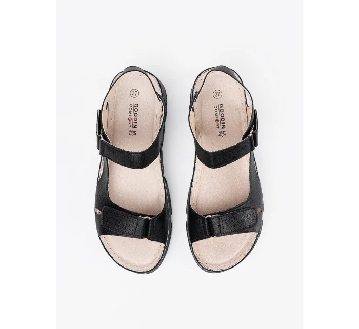 Stylové dámské sandály černé bez podpatku Stylové dámské sandály černé bez podpatku