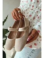 Baleríny s páskem a zlatým sponou světle béžové model 22091959 - Boto Baleríny s páskem a zlatým sponou světle béžové model 22091959 - Boto