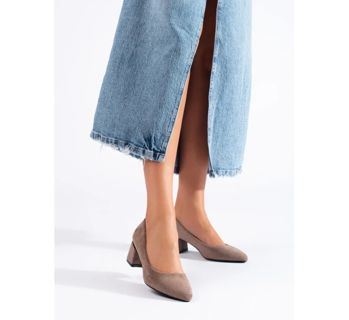 Trendy lodičky dámské hnědé na širokém podpatku Trendy lodičky dámské hnědé na širokém podpatku