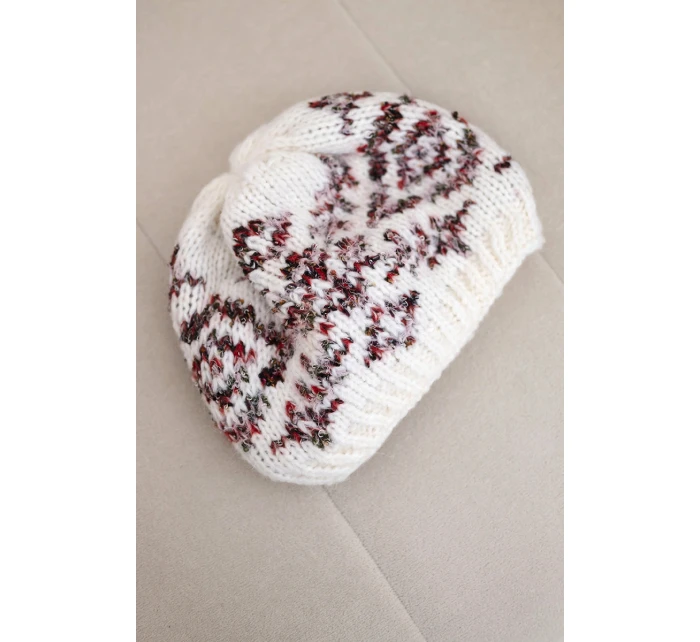 Dámská zimní vlněná čepice s ozdobnými krystalky K399 černá