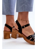 Dámské sandály na podpatku z eko kůže černé Assames Dámské sandály na podpatku z eko kůže černé Assames
