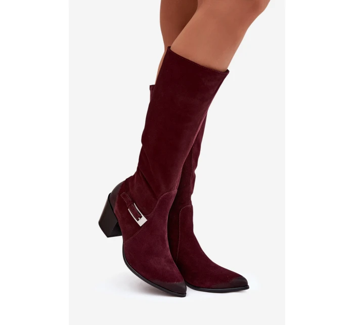 Kožené semišové kozačky na podpatku s přezkou  Bordó model 21772351 - Zazoo