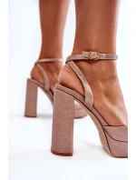 Dámské sandály třpytivé na podpatku zlate Rosel Dámské sandály třpytivé na podpatku zlate Rosel