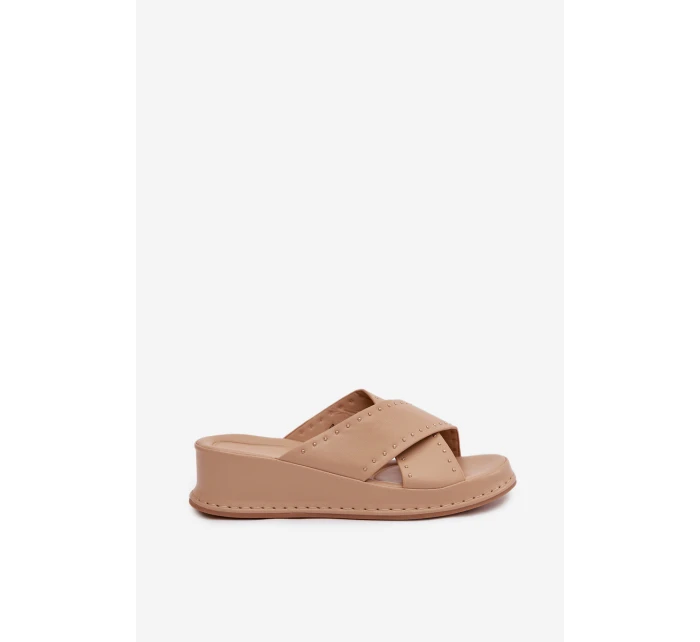 Zdobené dámské sandály na platformě z eko kůže Béžové model 21954702 - Boto