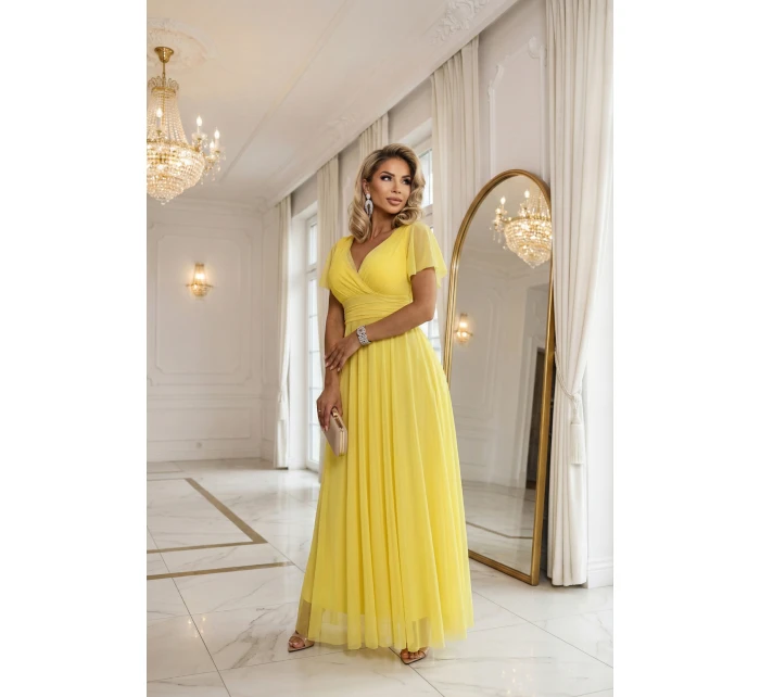 Dlouhé šaty s výstřihem, kosticemi a krátkými rukávy model 21955154 - numoco basic