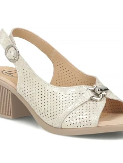 Dámské kožené sandály na klínku zlaté model 22135987 - FILIPPO