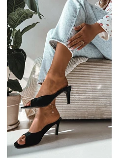 Dámské sandály na podpatku Černé model 22092064 - Boto