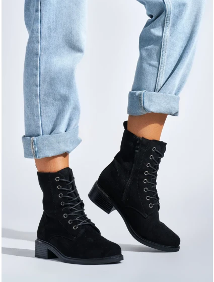 Pohodlné kotníčkové boty dámské černé na širokém podpatku Pohodlné kotníčkové boty dámské černé na širokém podpatku