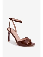Sandály na podpatku  model 227434 Step in style