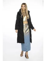 Černá jednoduchá dámská zimní bunda s kapucí Ann Gissy (AG1-3030) Černá jednoduchá dámská zimní bunda s kapucí Ann Gissy (AG1-3030)