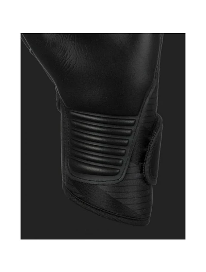 Fotbalové rukavice pro  90 Grip model 21348718 - Select