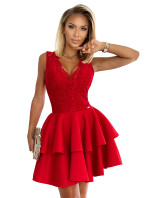 Dámské šaty s krajkovým výstřihem a dvojitou sukní Numoco ZLATA - červené