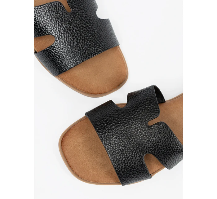 Exkluzívní nazouváky černé dámské bez podpatku Exkluzívní nazouváky černé dámské bez podpatku