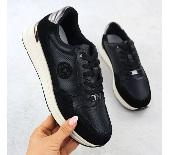 Dámské černé kožené polobotky Filippo DP7106/25 Dámské černé kožené polobotky Filippo DP7106/25