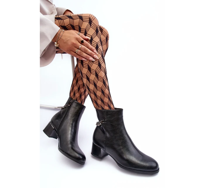 Kožené boty s nízkým podpatkem černé Rennie Kožené boty s nízkým podpatkem černé Rennie