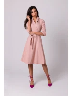 B255 Zavinovací šaty se šálovým límcem - růžové
