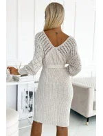 507-1 Ažurové svetrové šaty s výstřihem a vázáním - BEACH
