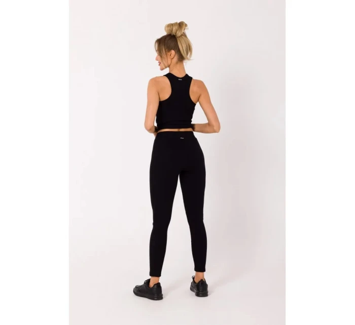 Žebrované pletené legíny model 18503382 černé - Moe Žebrované pletené legíny model 18503382 černé - Moe