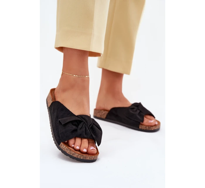 Dámské Pantofle Na Korkové Podešvi S Mašlí Černé model 21701497 - Boto Dámské Pantofle Na Korkové Podešvi S Mašlí Černé model 21701497 - Boto