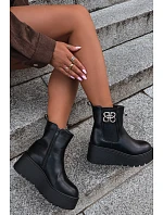 Zateplené Chelsea Boty Na Platformě S Ozdobným Detalem Černé model 22386787 - Boto Zateplené Chelsea Boty Na Platformě S Ozdobným Detalem Černé model 22386787 - Boto