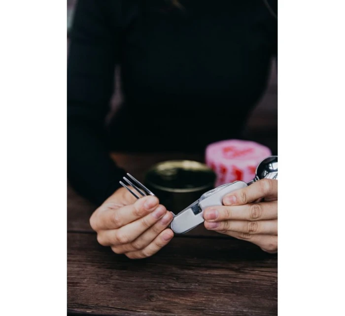 4 v 1 model 21107250 - Spokey