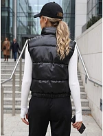 Krátká dámská vesta z ekologické kůže, černá, FashionStreet TY5733