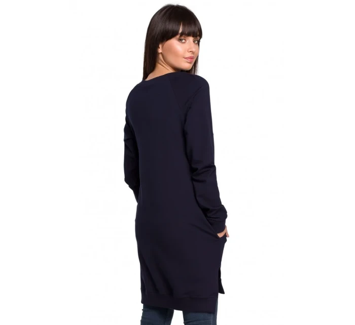 Tunika nadměrné velikosti s boky zelená model 15099615 - BeWear Tunika nadměrné velikosti s boky zelená model 15099615 - BeWear