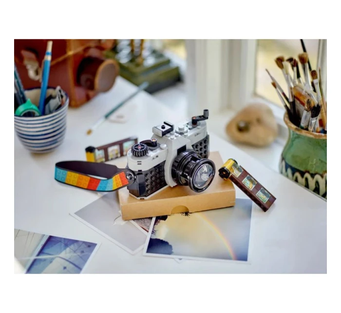 v retro stylu model 21863775 - Lego